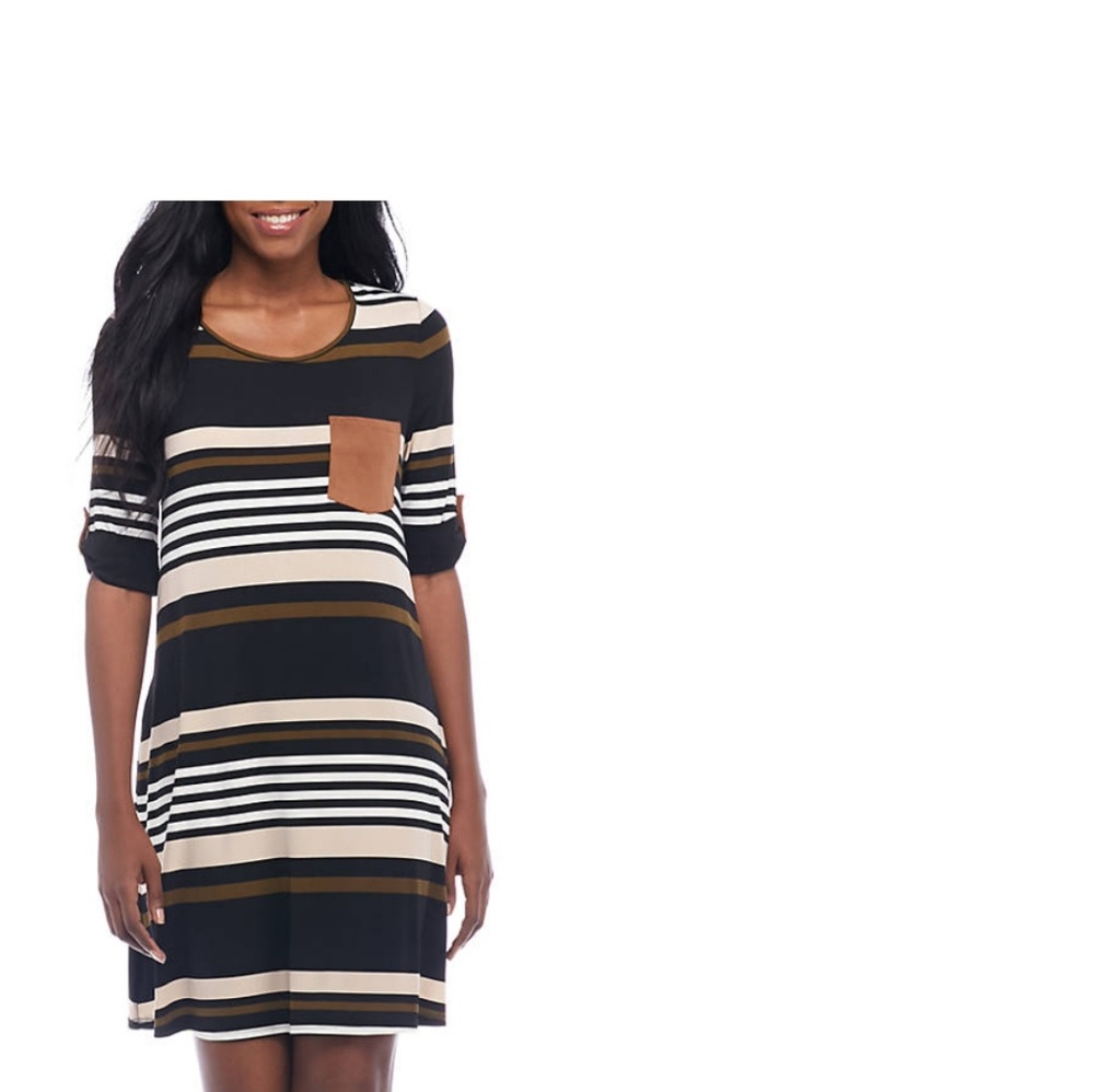 AGB DRESS FRONT SUEDE POCKET STYLISH nwt